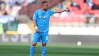 Nastal čas na Lobotkov životný prestup? V Taliansku sa šušká, že Neapol vidí pri Slovákovi poslednú šancu