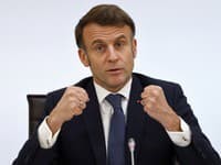 Macron po vražde v mešite: Vo Francúzsku nikdy nebude miesto pre rasizmus a nenávisť