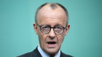 Nemecká CDU schválila koaličnú zmluvu s CSU a sociálnymi demokratmi