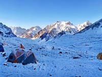 Rakúsky horolezec zahynul pri zostupe z himalájskej hory Ama Dablam