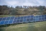 Státu se nedaří vymáhat miliardy od podvádějících solárníků. Úřad je vyzývá k ‚dobrovolnému vrácení‘