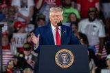 ‚Nebýt mě, chtěl by se zmocnit celé Ukrajiny.‘ Trump se domnívá, že Putin je skutečně pro mír