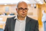 Kauza Dozimetr: soud potvrdil Dovhomiljovi dohodu o vině a trestu, dostal pokutu dva miliony korun