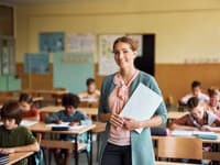 Učitelia sa môžu tešiť: Vláda schválila návrh na zvýšenie ich platov