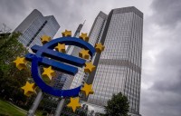 Spotrebitelia v eurozóne sa vzdajú amerických produktov, ak ich zasiahnu clá