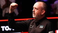 Williams beats Higgins in Crucible epic, O'Sullivan three frames from semis