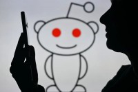 Milióny Reddit používateľov bolo zmanipulovaných AI experimentom