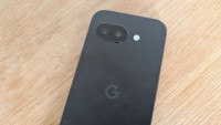 Telefony Pixel od Googlu se u nás zatím prodávají málo, pomoci může atraktivní novinka