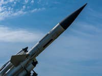 Pakistanská armáda oznámila, že cvične odpálila balistickú raketu