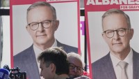 Austrálskym premiérom zostane podľa projekcií labourista Albanese