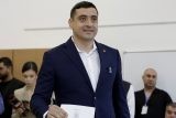 V Rumunsku začaly opakované volby prezidenta, podle průzkumů má největší šanci na výhru Simion