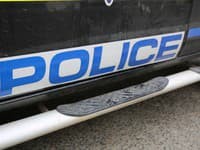 Britská polícia zadržala osem osôb! Ide o podozrenie z terorizmu