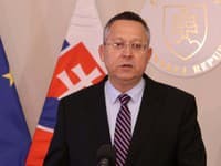 Kamenický vyzval na jednotu koaličných partnerov: Vyjadril sa aj k transakčnej dani