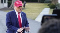 Trump sa má v Rijáde stretnúť s lídrami krajín Perzského zálivu