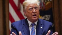 Hamás podle Trumpa zadržuje už jen 21 živých rukojmích. Izrael trvá na 24