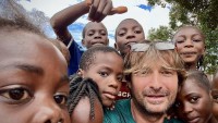 Z Afriky pod Kunětickou horu i do Karlových Varů. Dobrodruh Tonda Růžek vypráví