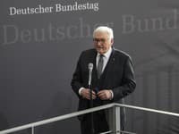Zmierenie medzi Izraelom a Nemeckom je nádejou pre dnešné časy, uviedol Frank-Walter Steinmeier