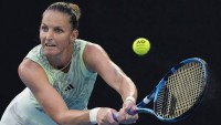 Plíšková návrat na kurty odkládá. Musí na další operaci zraněného kotníku