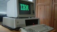 Překladače na platformě IBM PC: od assembleru k C