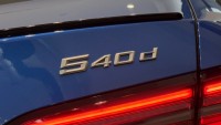 Devastace v přímém přenosu: BMW 540d přišlo s novou generací reálně o 49 koní. Jako podstatně těžší vůz je i zásadně pomalejší