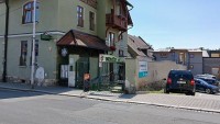 Prvně jsem myslel, že šofér usnul. Svědek popsal útok autem v Šumperku