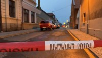 Střelba v Kostelci nad Černými lesy. Na místě jsou dva mrtví