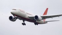 Další Dreamliner Air India měl potíže. Kvůli závadě se vrátil do Hongkongu