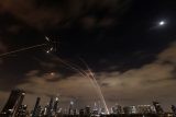 Z Izraele se evakuuje 70 Čechů. ‚Chceme pomoct každému jednomu našemu občanovi,‘ říká diplomat