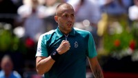 Queen's: Evans stuns Tiafoe in first round, Fearnley through, Norrie exits