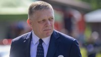 Fico: Slovensku by v časoch nezmyselného zbrojenia svedčala neutralita. So stopnutím ruského plynu nebudeme súhlasiť