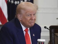 Európska únia zatiaľ USA neponúkla férovú dohodu o obchode, tvrdí Trump