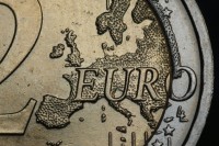 Prebytok bežného účtu eurozóny sa v apríli prepadol: ECB zverejnila alarmujúce čísla