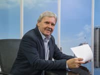 Ak existuje v prípade exministra obrany podozrenie, treba ho vyšetriť, uviedol Hrabko