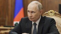 Ekonomické fórum v Petrohrade škodí ekonomike mesta. Pre obavy z dronového útoku na Putina vypínajú internet