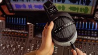 Sto let stará legenda Beyerdynamic přechází do čínských rukou