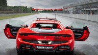 V Brně burácely motory. Na Masarykově okruhu se proháněly vozy Ferrari