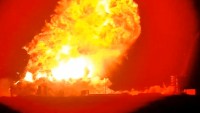 SpaceX vybuchla kosmická loď Starship. Na rampě se chystala na statický test