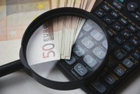 Vyššie dane pre firmy a bohatých, no nie bezhlavé prepúšťanie: Takto by mala vyzerať konsolidácia podľa odborárov!
