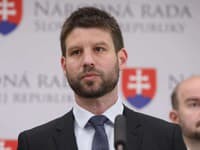 PS a SaS označili sumu 750-tisíc eur na cyrilo-metodské oslavy za prejav papalášizmu