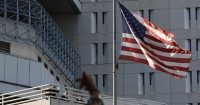ICE issued new rules for Congress members visiting detention centers. Experts say they're illegal