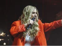 Lara Fabian sa vrátila do Bratislavy, aby predstavila silu hlasu. Skutočne aj metaforicky
