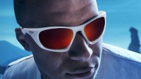 Meta predstavil inteligentné okuliare Oakley
