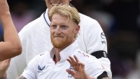 Stokes strikes late to leave England-India Test perfectly poised