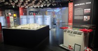 La historia detrás del escudo del Manchester United en la casa del Bayern de Múnich