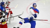 Dvaja Slováci zo zbabraného draftu ho prekvapili. Všetkým ukážu, že sa mýlia. Jeden z najväčších talentov spod Tatier má odvážne ciele
