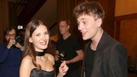 Vášnivé chvíle v Karlových Varoch: Prachař pristihnutý pri intímnostiach ako z filmu 50 odtieňov sivej