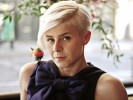 Robyn oslaví dvacet let své eponymní desky speciálním dvojvinylem