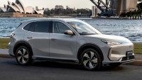Čínske značky chcú do Európy preniknúť cez najväčšieho distribútora Toyoty na svete