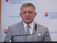 Fico prehovoril o osudných chvíľach: SPOMIENKY na atentát! Mávajúci ľudia a zvuky, zrazu pocítil úder do brucha