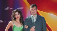 Vtierka Castle či Kazisvet z Pyšnej princeznej? Miláčik Slovákov má v novom filme imidž na smiech, na premiére strhla pozornosť táto žena po jeho boku